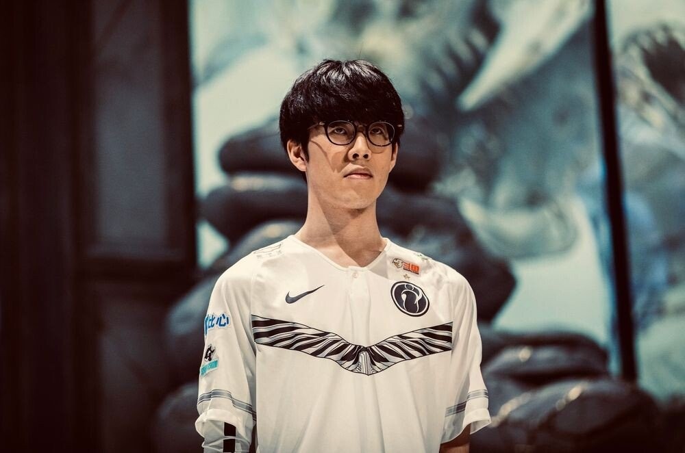 讨论从选手 讨论从选手