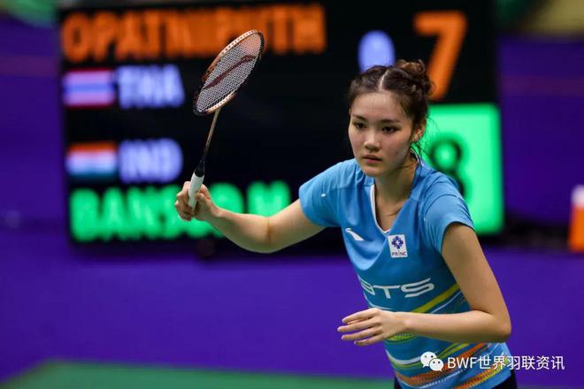 通过敏锐的 通过敏锐的