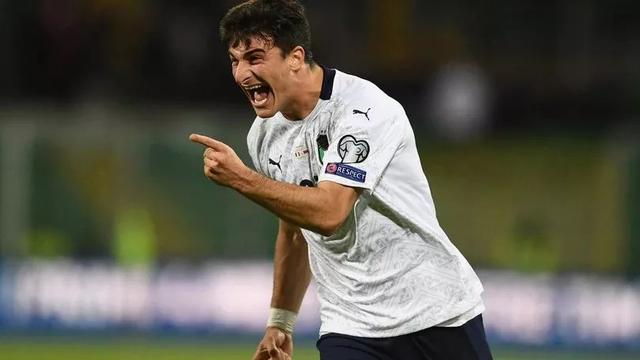 行动向外界 行动向外界